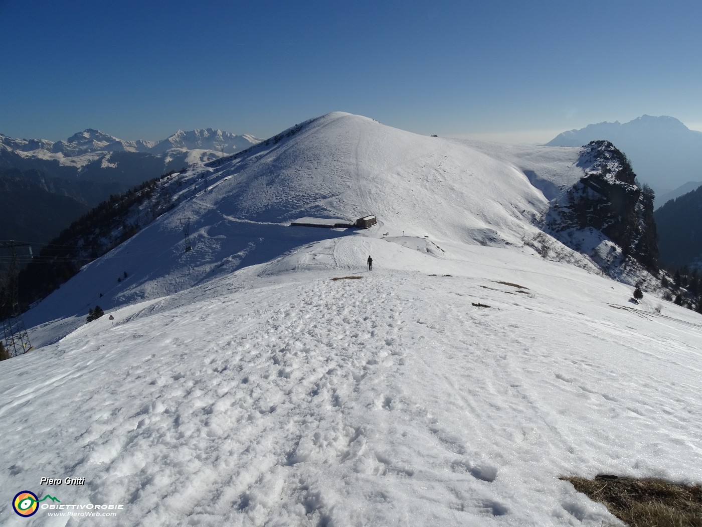 57 Cima Villa non possibile, ma Montu (1854 m) ...possibile !.JPG